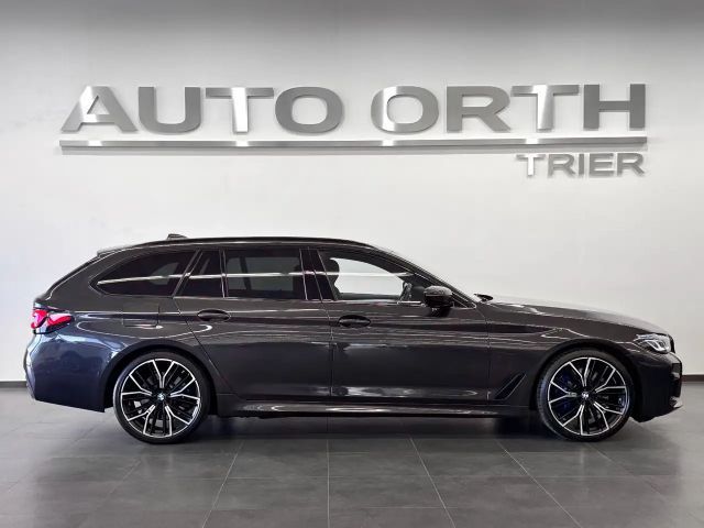 BMW 540 540d M-Sport Touring xDrive
