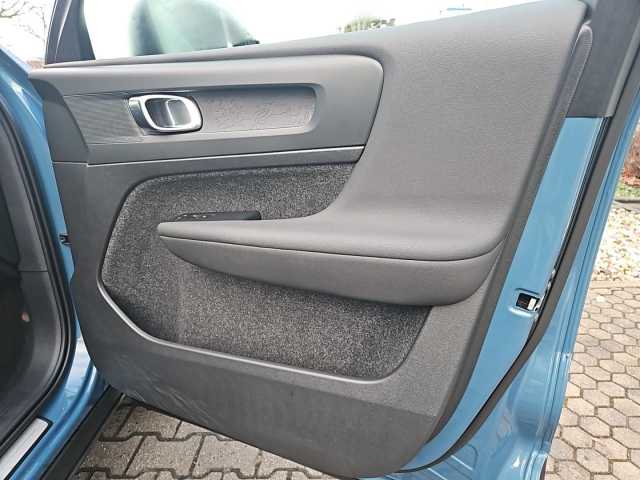 Volvo C40 AWD Plus Recharge Twin Engine