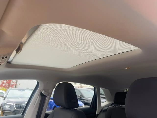 Volkswagen Polo DSG Life