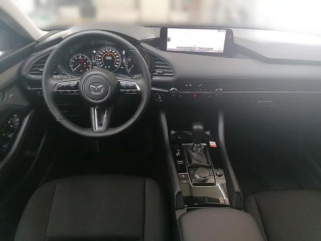 Mazda 3 Exclusive-line
