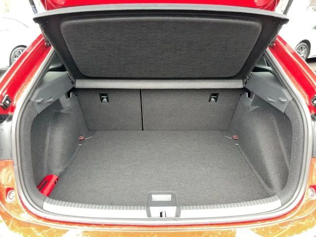 Volkswagen Taigo 1.5 TSI DSG R-Line