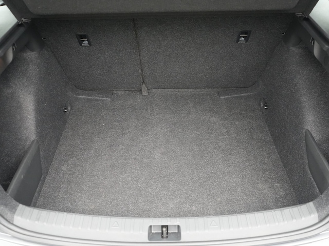 Skoda Scala Scala Essence  DSG VIRT SHZ LED PDC PORT NAVI