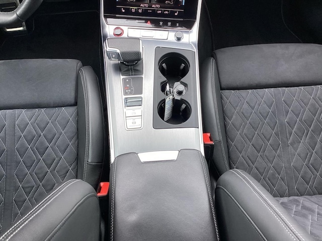 Audi S6 Avant Quattro