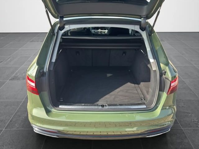 Audi A4 30 TDI Avant