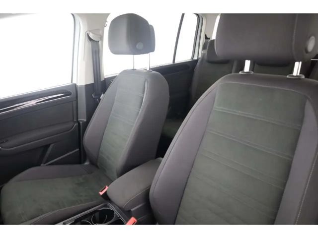 Volkswagen Touran 1.5 TSI DSG Highline Style