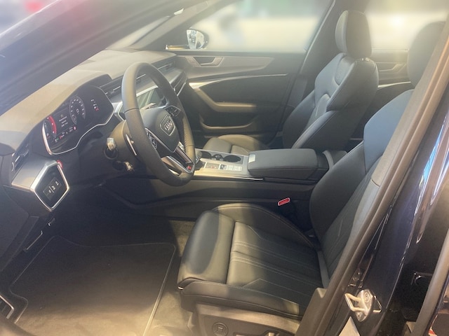 Audi S6 Avant Quattro