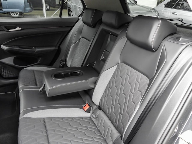 Volkswagen Golf 1.5 eTSI DSG Golf VIII