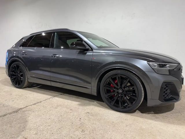 Audi Q8 55 TFSI Hybride Quattro