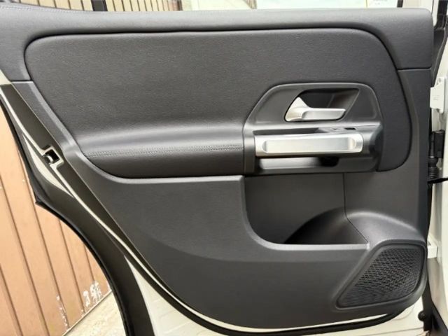 Mercedes-Benz GLB 250 4MATIC Progressive