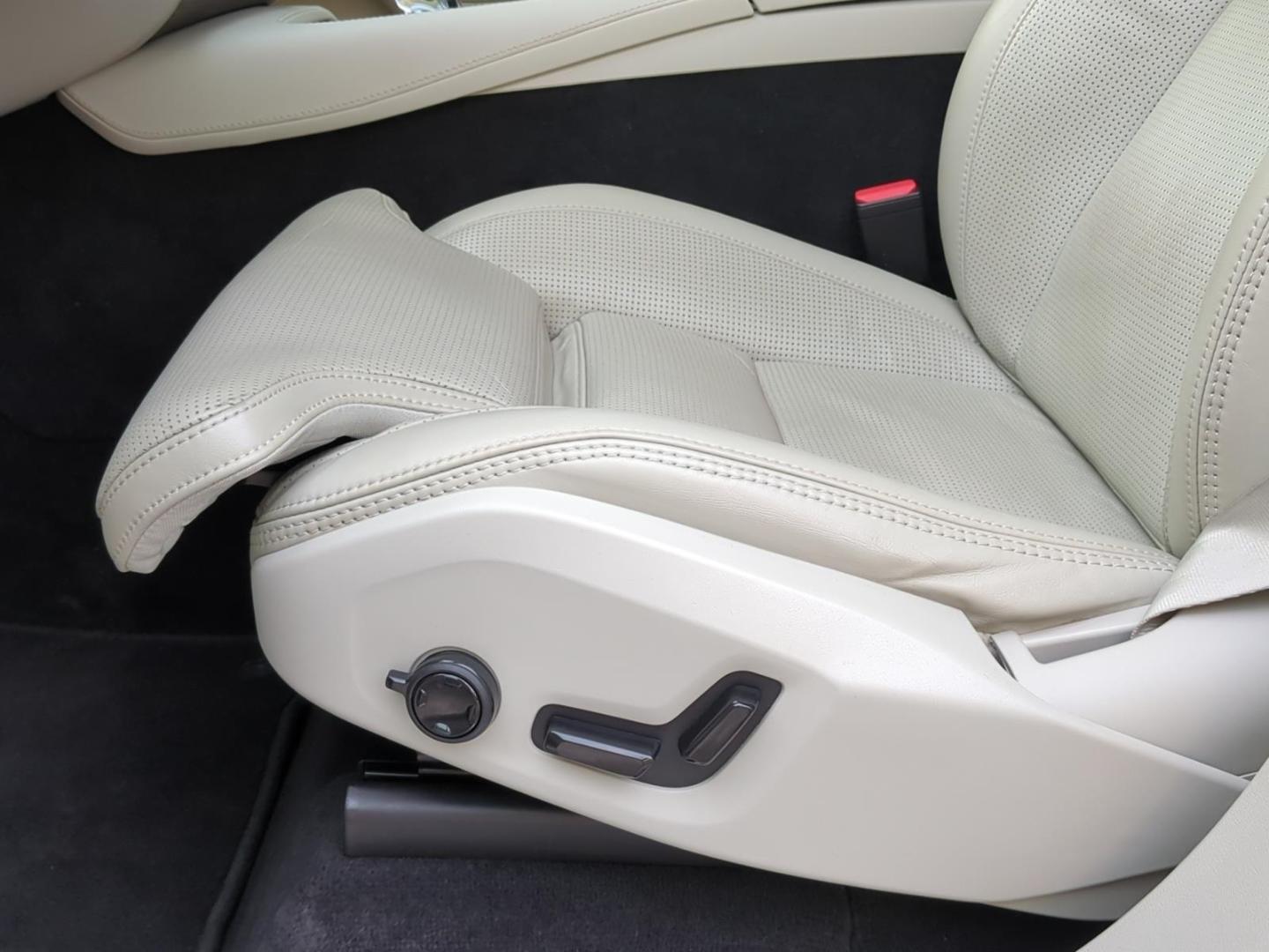 Volvo XC90 Dark Plus Recharge T8