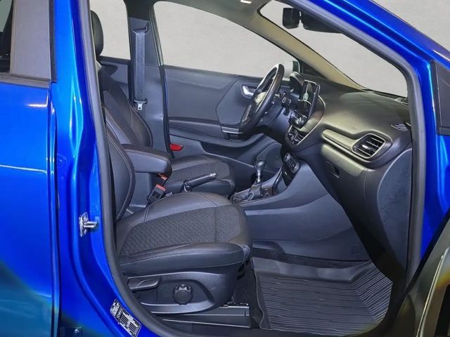 Ford Puma EcoBoost Titanium