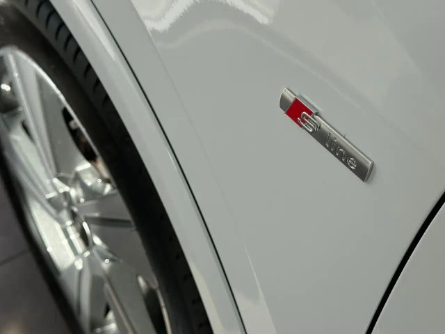 Audi Q2 35 TFSI S-Line