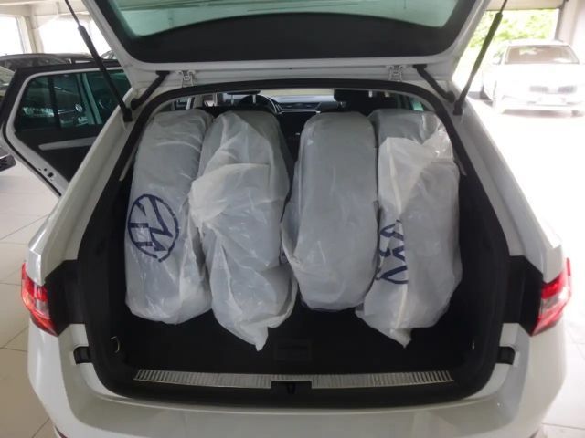 Skoda Superb 2.0 TDI Ambition Combi