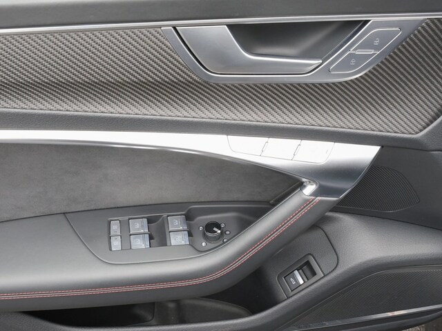 Audi RS6 Avant Quattro