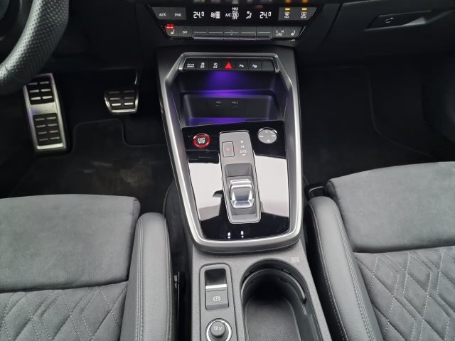 Audi RS3 Quattro S-Tronic Sedan