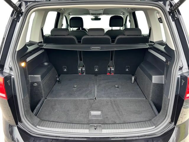 Volkswagen Touran DSG Highline