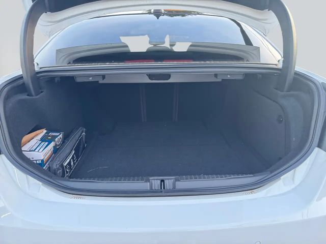 Alfa Romeo Giulia AT8 Q4