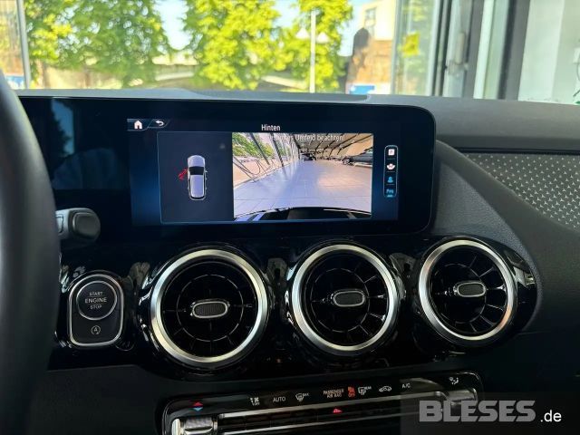 Mercedes-Benz B 200 Progressive Sedan