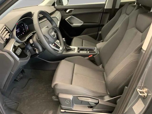 Audi Q3 35 TFSI S-Tronic
