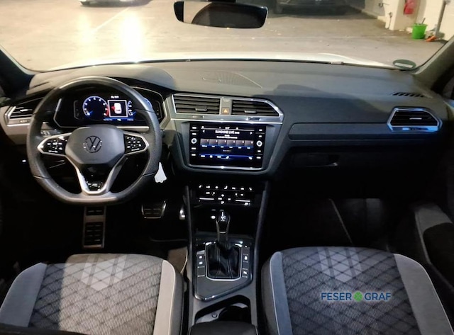 Volkswagen Tiguan 1.5 TSI DSG R-Line