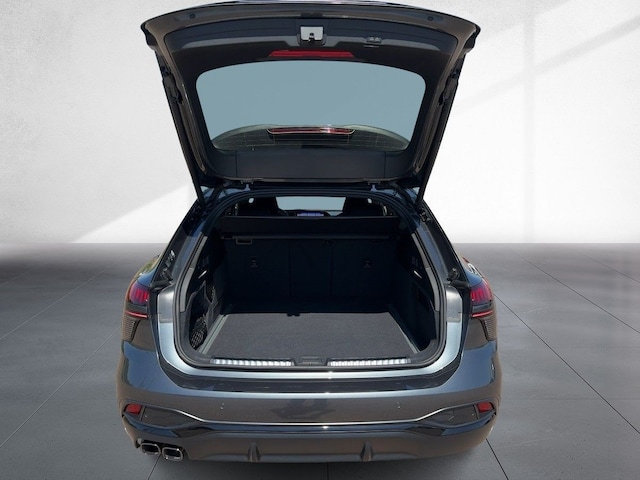 Audi A6 Avant Quattro S-Tronic