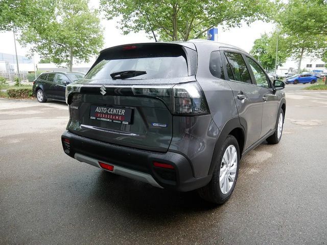 Suzuki S-Cross Hybrid