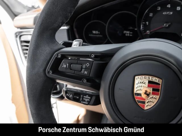 Porsche Panamera GTS