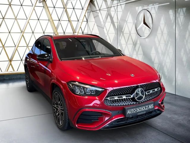 Mercedes-Benz GLA 200 AMG Line