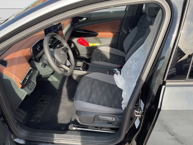 Volkswagen ID.5 150 kW 77 KWh Pro