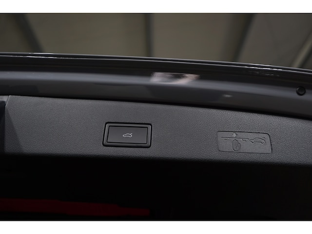 Volkswagen Golf 2.0 TDI R-Line Variant