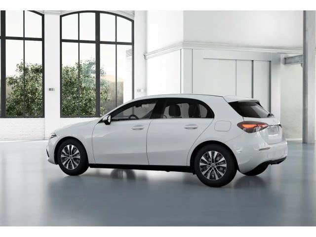 Mercedes-Benz A 180 A 180 d Hatchback