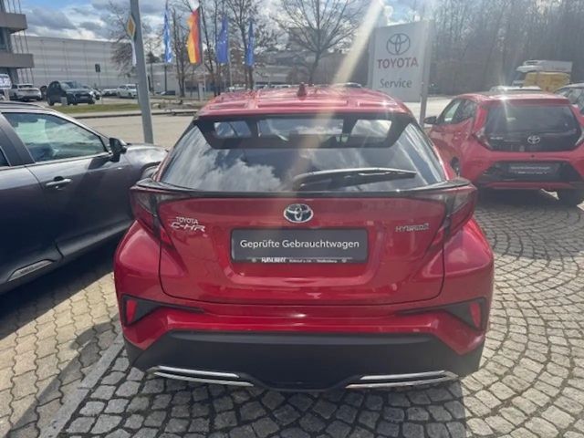 Toyota C-HR Hybride Team D
