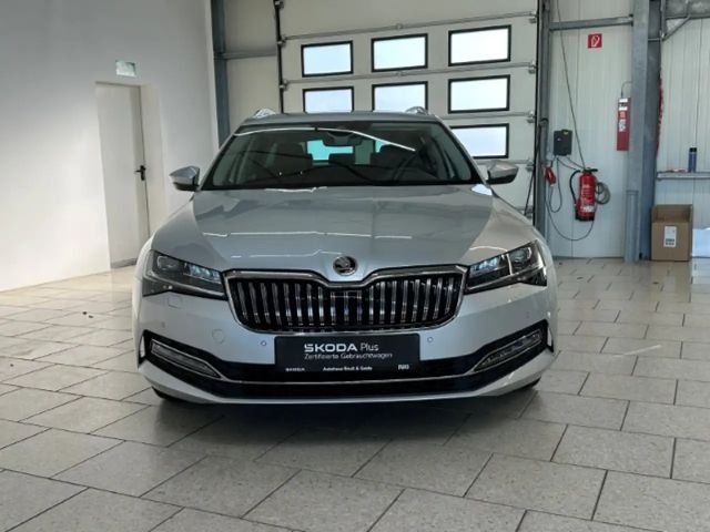Skoda Superb 2.0 TDI Combi