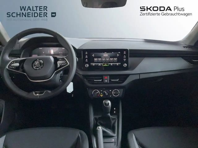 Skoda Kamiq 1,0 TSI 95 PS Essence Smartlink Alufelgen