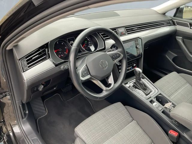 Volkswagen Passat 2.0 TDI Business DSG Variant