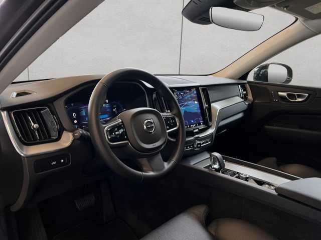 Volvo XC60 Dark Plus
