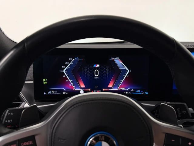 BMW 320 320e M-Sport xDrive