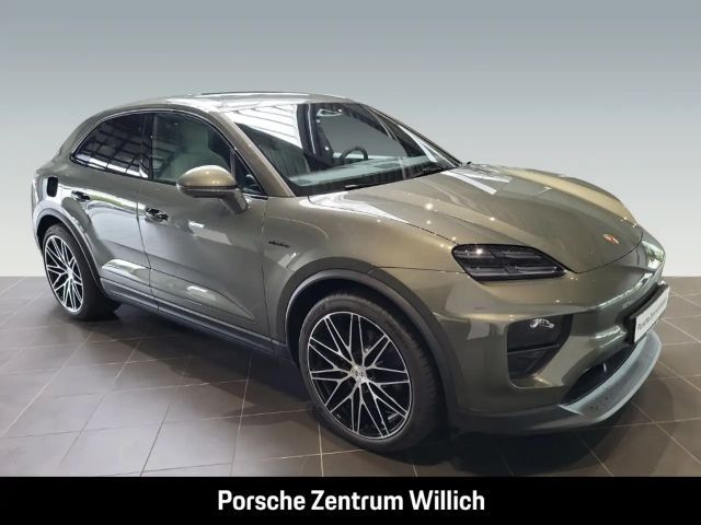 Porsche Macan 4