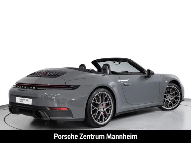 Porsche 992 Cabrio Carrera S