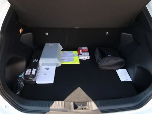 Toyota Yaris Cross Team D