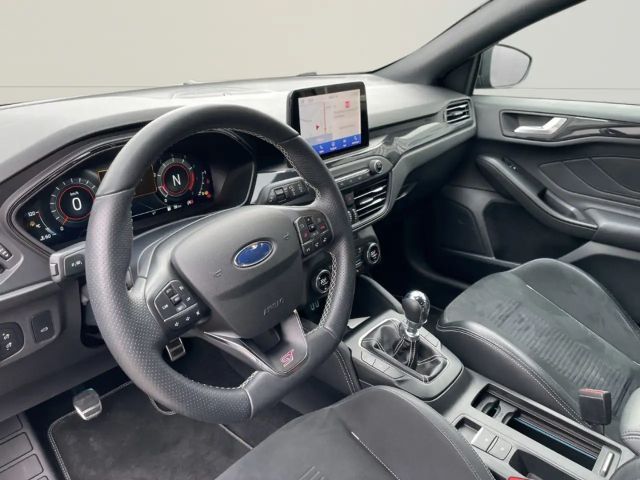 Ford Focus ST Line Wagon