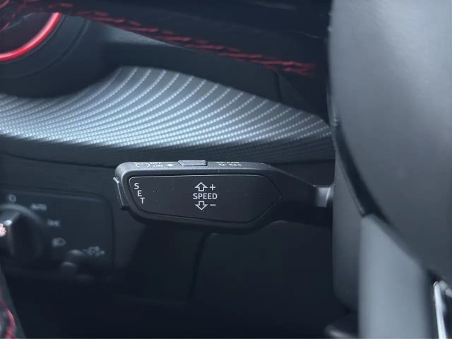 Audi Q2 35 TFSI S-Line