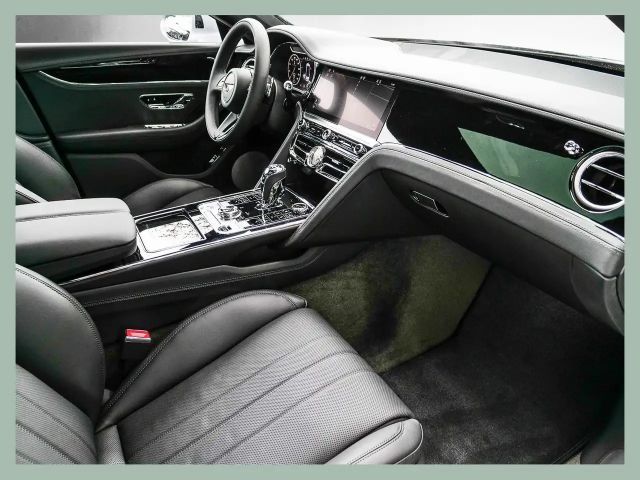 Bentley Flying Spur V8