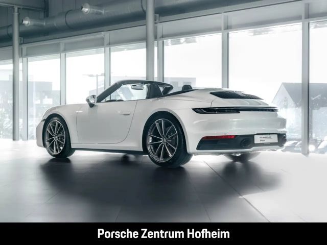 Porsche 992 Cabrio Carrera