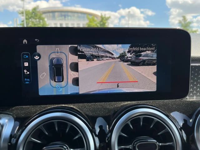 Mercedes-Benz GLB 200 Night*SHZ*AHK*Carplay*GUARD360°*Keyless*