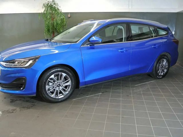 Ford Focus Titanium Wagon