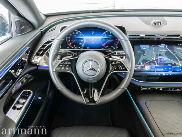 Mercedes-Benz E 220 4MATIC E 220 d Estate