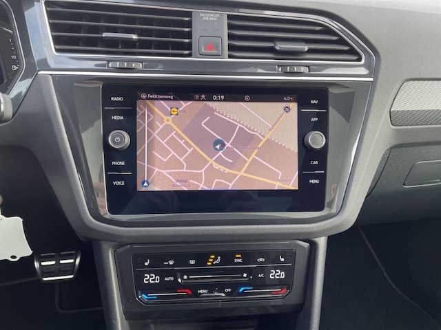 Volkswagen Tiguan 1.5 TSI DSG R-Line