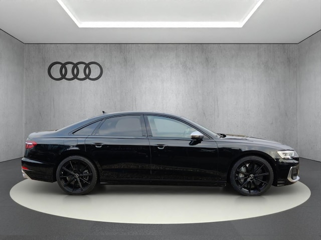 Audi S8 Quattro