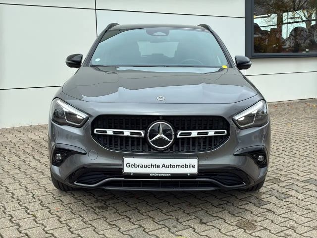 Mercedes-Benz GLA 220 4MATIC GLA 220 d